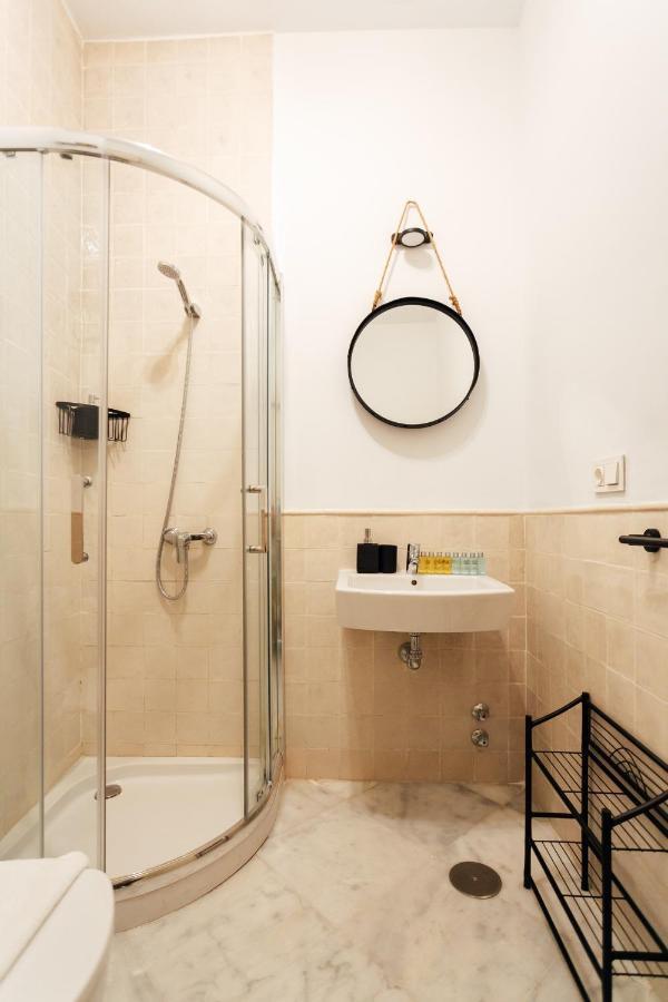 Modern And Wide- 1Bd 1Bth- Triana Apartman Sevilla Kültér fotó